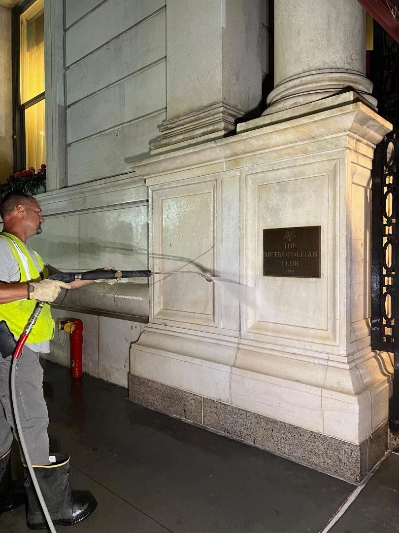Pressure washing service